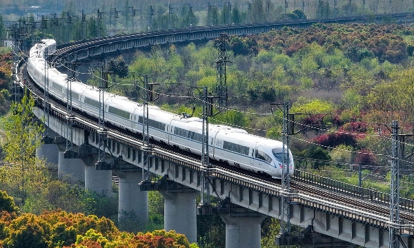 Đường sắt mang lại lợi ích lớn cho du lịch Trung Quốc