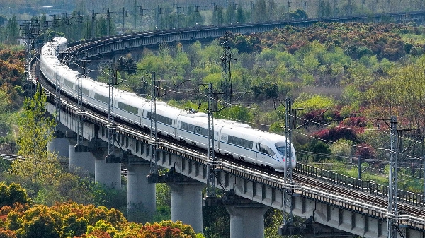 Đường sắt mang lại lợi ích lớn cho du lịch Trung Quốc