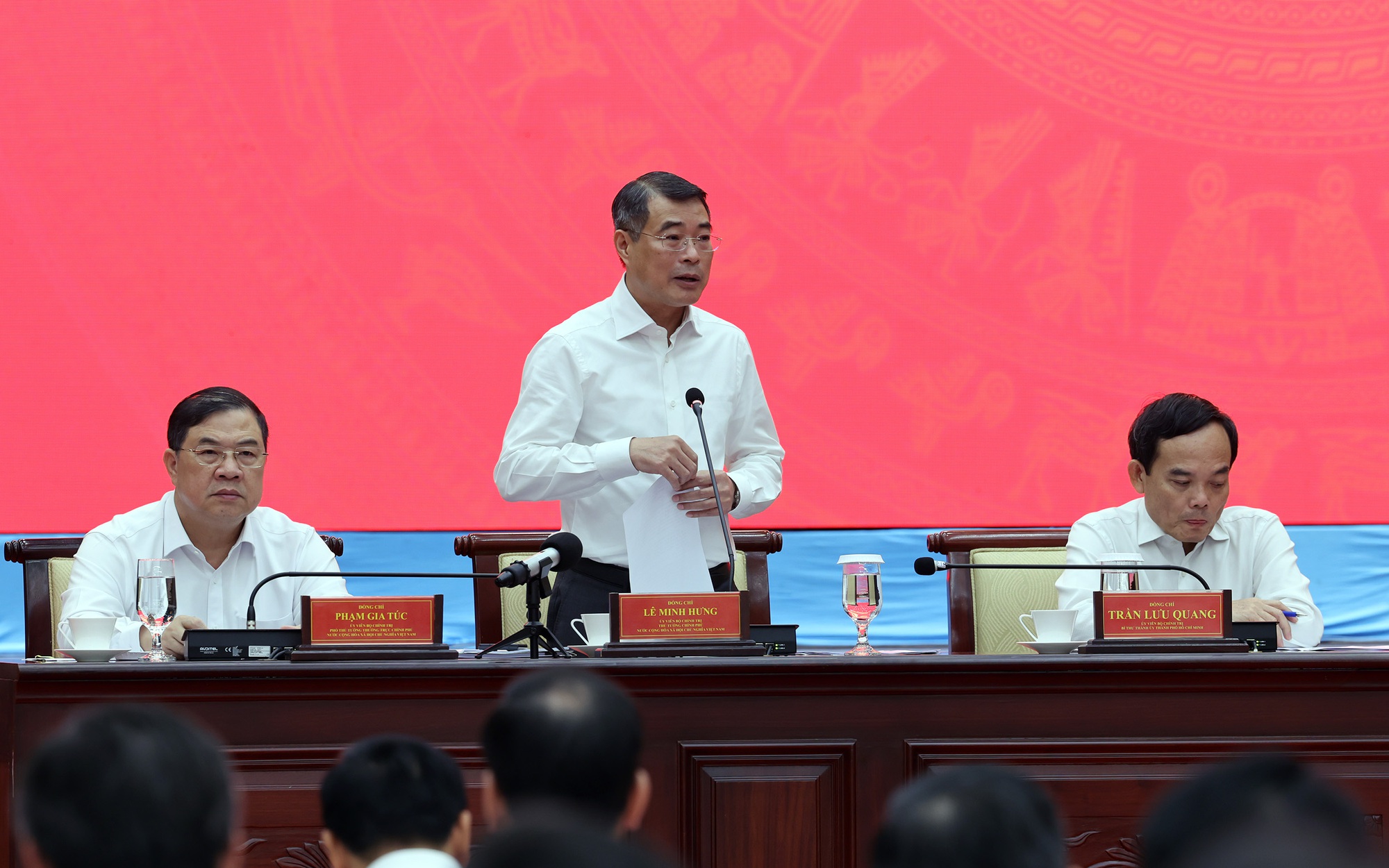Thủ tướng Chính phủ Lê Minh Hưng làm việc với Ban Thường vụ Thành ủy TP. Hồ Chí Minh - Ảnh: VGP/Phương Nguyên