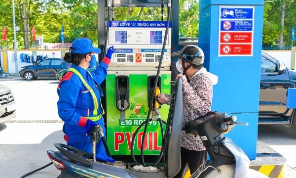 Lần đầu tiên công bố giá cơ sở đối với mặt hàng xăng E10