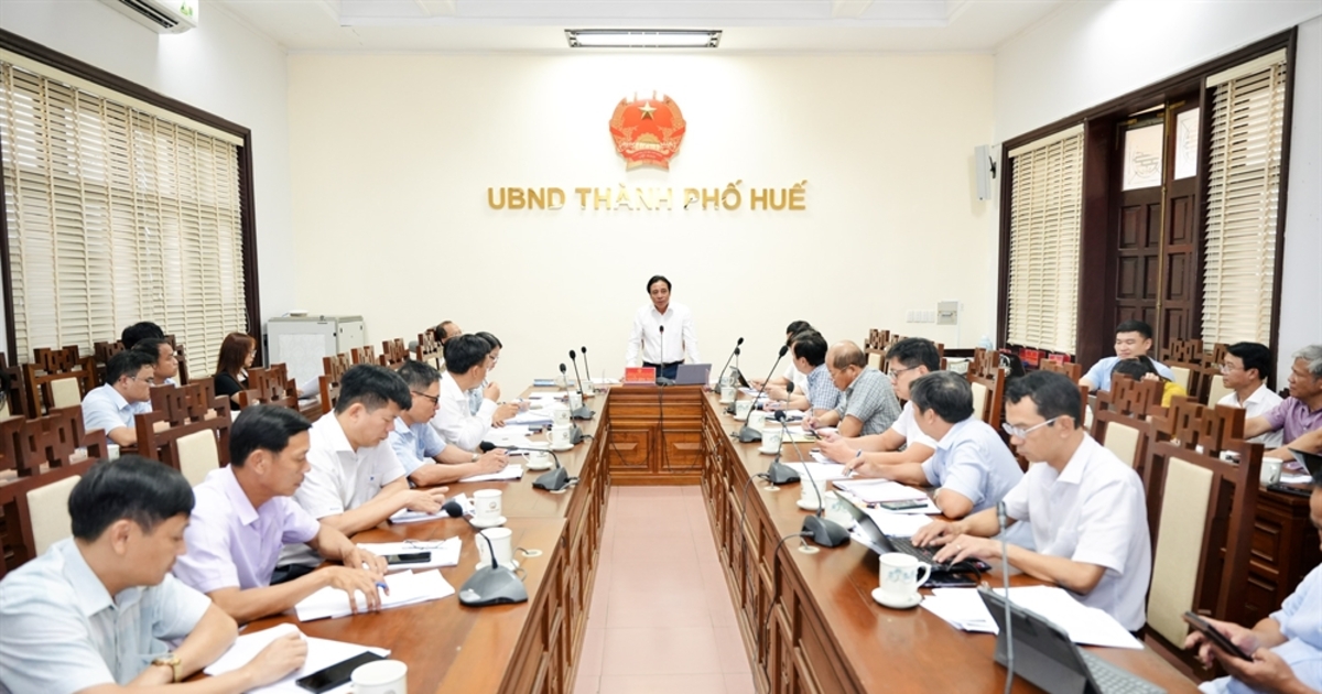 Huế: Mô hình “Tổ công tác vệ tinh” giúp đẩy nhanh tiến độ các dự án trọng điểm 1 Huế: Mô hình “Tổ công tác vệ tinh” giúp đẩy nhanh tiến độ các dự án trọng điểm