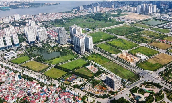 Đà Nẵng thí điểm ký Giấy chứng nhận quyền sử dụng đất ngay tại chi nhánh