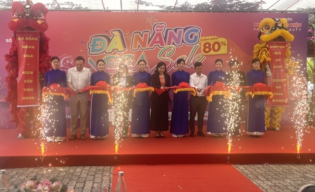 Nghi thức khai mạc Ngày hội&nbsp;Đà Nẵng Mega Sale 2026. Ảnh Ngô Anh Văn