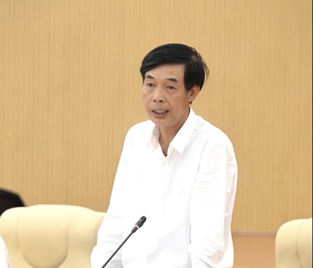 Ông Nguyễn Thế Minh, Phó Cục trưởng Cục Kinh tế - Quản lý đầu tư xây dựng, phát biểu tại buổi họp&nbsp;