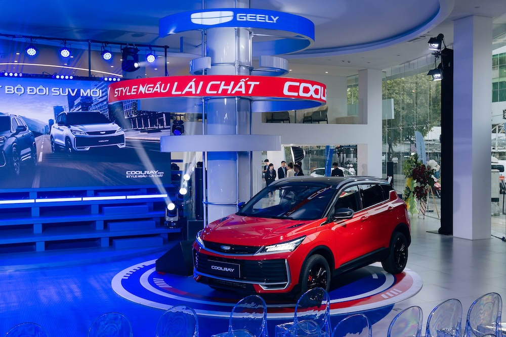 Các mẫu xe Trung Quốc mới tiến vào thị trường Việt với công nghệ vượt trội gây áp lực lớn cho các đối thủ.
