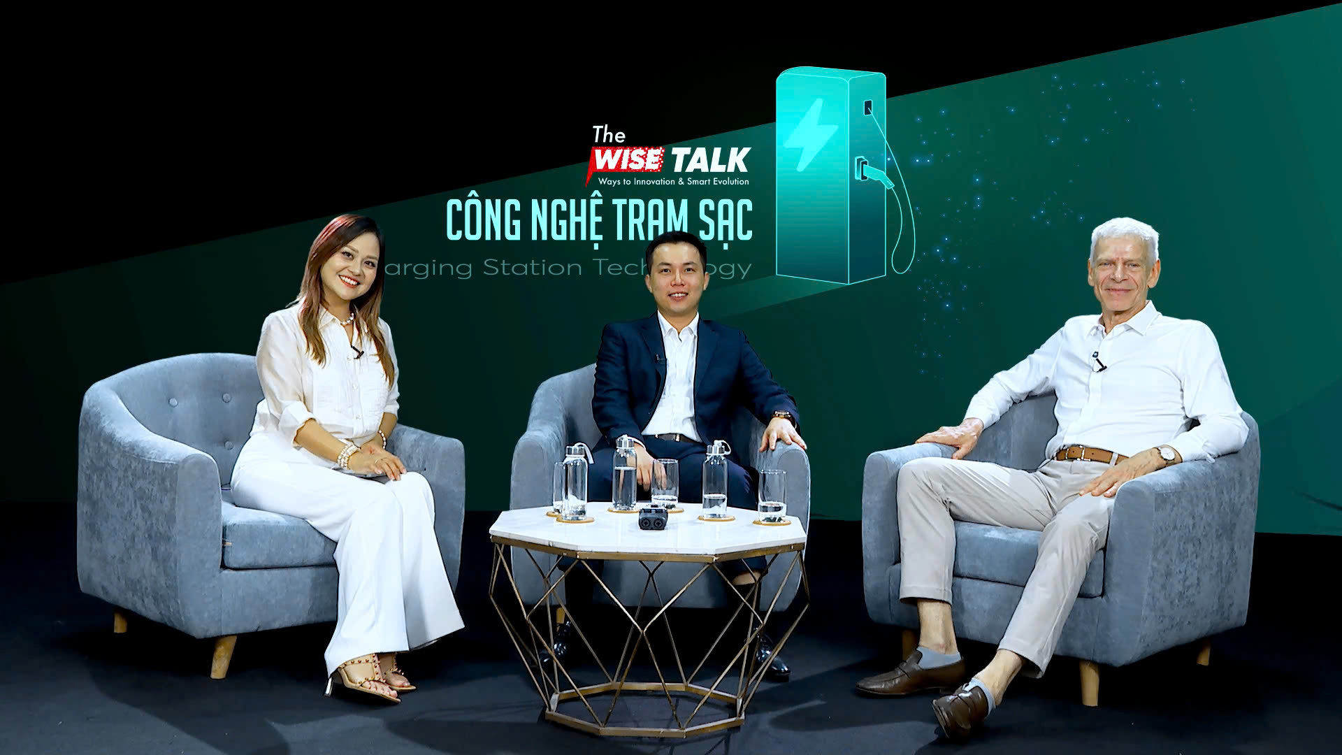 The WISE Talk số 19 với chủ đề “Tương lai hạ tầng sạc xe điện tại Việt Nam: Từ trạm sạc đến hệ sinh thái năng lượng thông minh”,