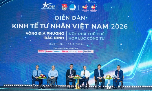 Phiên thảo luận tại Diễn đàn Kinh tế Tư nhân Việt Nam 2026.