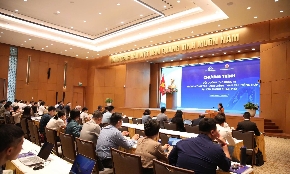 Các học viên của Văn phòng Chính phủ thực hành ứng dụng AI vào các tình huống nghiệp vụ thực tế theo phương châm “Học để ứng dụng ngay”