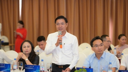Vietnam Private Sector Forum 2026 dialogue session held in Nghe An