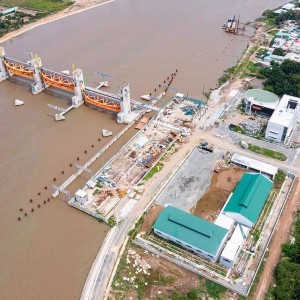 Công trình cống Mương Chuối, cống lớn nhất trong 6 cống ngăn triều thuộc Dự án chống ngập có xét đến yếu tố biến đổi khí hậu TP.HCM - giai đoạn 1 thuộc chương trình QH 1547 do Thủ tướng Chính phủ phê duyệt Quy hoạch TP.Hồ Chí Minh. Ảnh: Anh Khuê