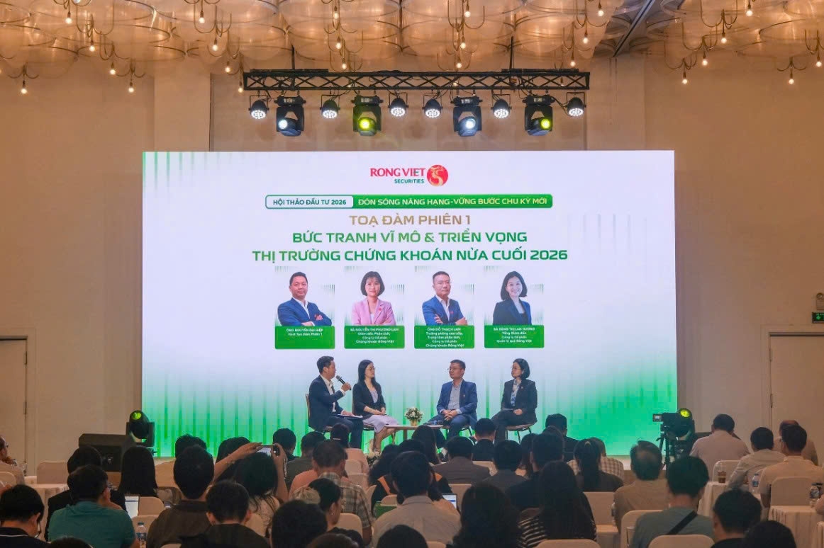 Các chuyên gia, doanh nghiệp thảo luận tại hội thảo
