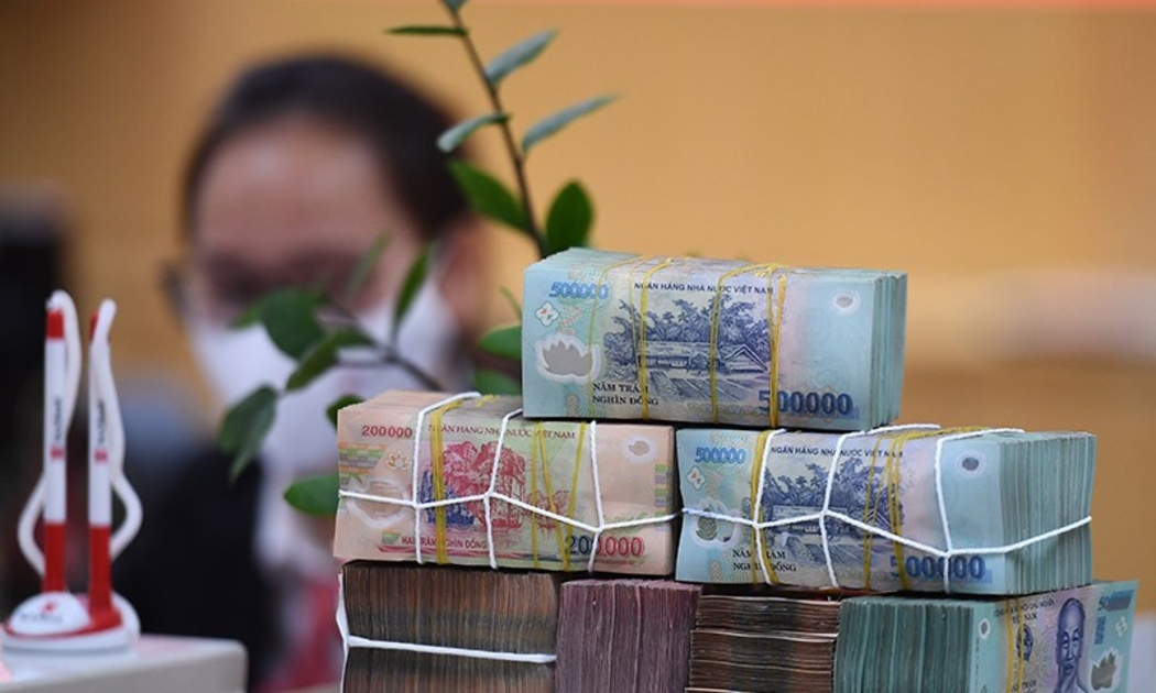 Ngân hàng Nhà nước đề xuất bổ sung điều kiện xếp hạng tín nhiệm và rút ngắn thời gian chấp thuận đối với nhà đầu tư nước ngoài mua cổ phần của tổ chức tín dụng Việt Nam.