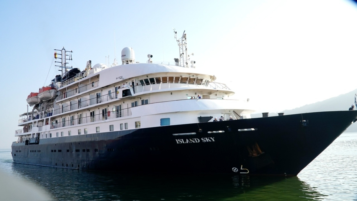 Các tàu du lịch quốc tế Le Jacques Cartier và Noble Caledonia- Island Sky từng cập Cảng Quy Nhơn hồi đầu năm nay.