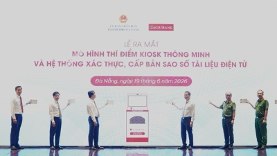 Da Nang launches AI-powered digital public service stations