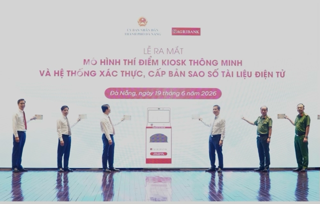 Da Nang launches AI-powered digital public service stations