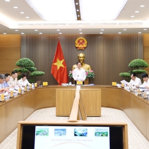 Phó Thủ tướng Hồ Quốc Dũng chủ trì hội nghị thẩm định Điều chỉnh Quy hoạch sử dụng đất quốc gia thời kỳ 2021-2030, tầm nhìn đến năm 2050 - Ảnh: VGP