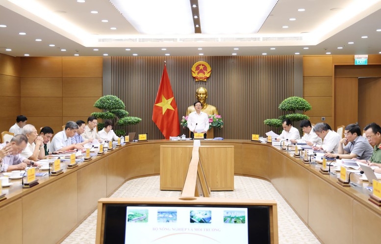 Phó Thủ tướng Hồ Quốc Dũng chủ trì hội nghị thẩm định Điều chỉnh Quy hoạch sử dụng đất quốc gia thời kỳ 2021-2030, tầm nhìn đến năm 2050 - Ảnh: VGP