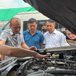 Chuyển dịch xanh ngành ô tô: Chiến lược kép từ tối ưu động cơ đến số hóa R&D