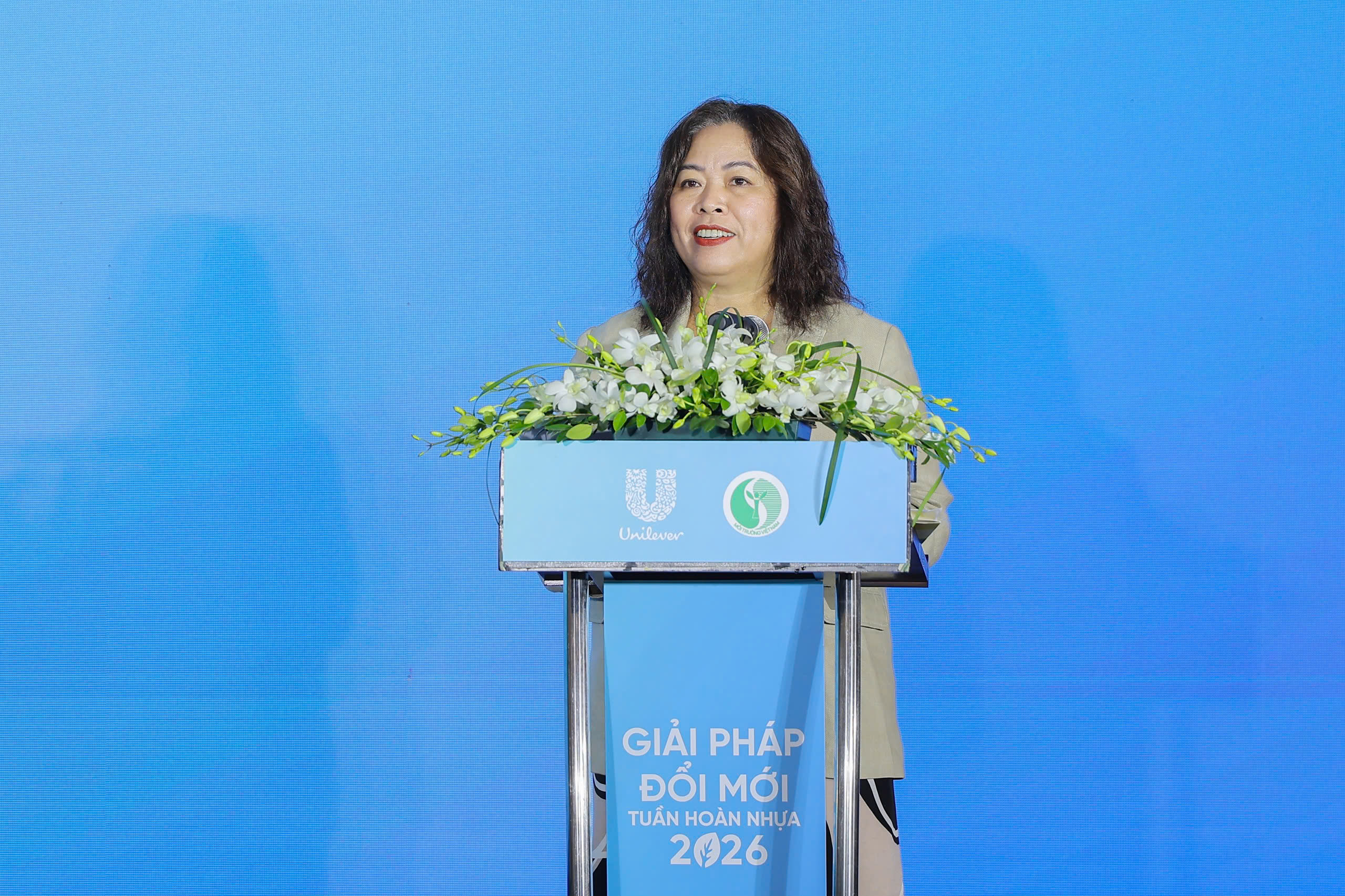 Ms. Nguyen Thi Bich Van, Country Managing Director of Unilever Vietnam
