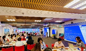 Gần 50 nhà báo và biên tập viên đã được nâng cao năng lực đưa tin về lao động, tiền lương và an sinh xã hội thông qua chương trình tập huấn
