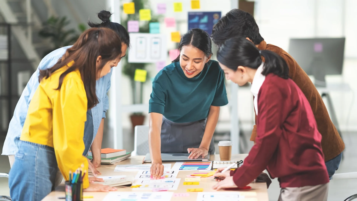 Gen Z đang nhận mức lương cao nhất ở tuổi 24 so với bất kỳ thế hệ nào kể từ những người sinh trong thập niên 1950.