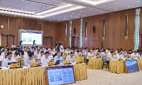 Toàn cảnh phiên họp chuyên đề của Ban Chỉ đạo Chính phủ về phát triển khoa học, công nghệ, đổi mới sáng tạo, chuyển đổi số và Đề án 06, chiều 23/6 tại Trụ sở Văn phòng Chính phủ.
