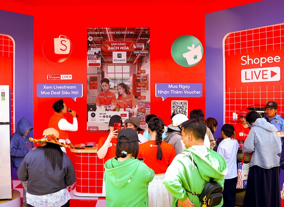 Shopee Live và Shopee Video góp phần mang đến trải nghiệm khám phá sản phẩm trực quan và thuận tiện hơn cho người dùng. Ảnh: Shopee.