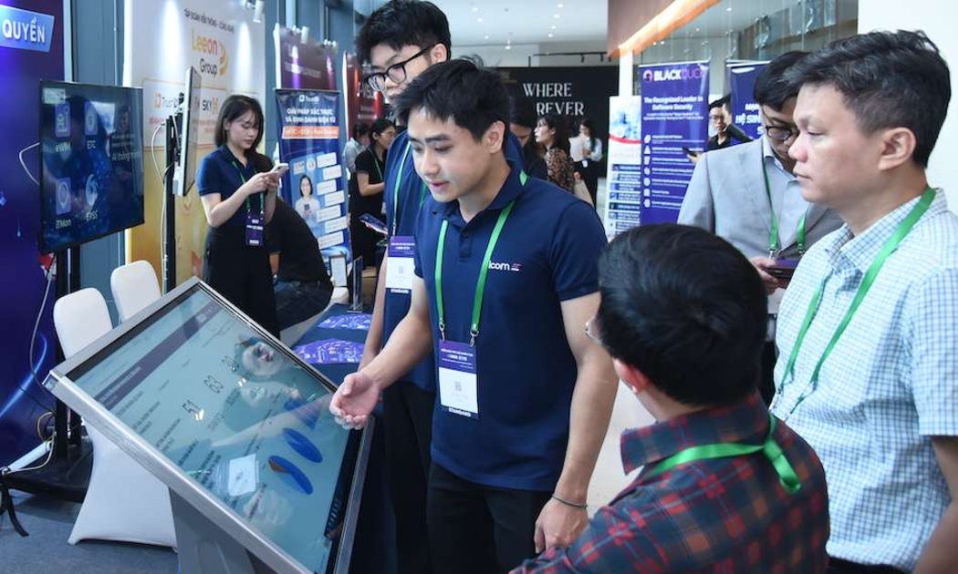 AI tốn điện, nhưng nếu lựa chọn phương pháp triển khai phù hợp, AI có thể tạo ra giá trị kinh tế trên mỗi đơn vị điện năng cao hơn đáng kể so với một số mô hình vận hành truyền thống. Ảnh minh họa