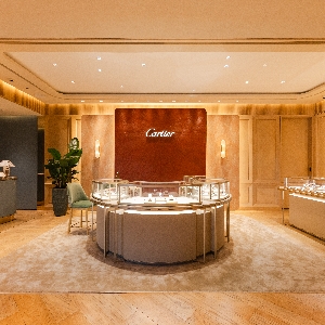 Cartier Watch khai trương không gian cửa hàng mới tại Hà Nội.