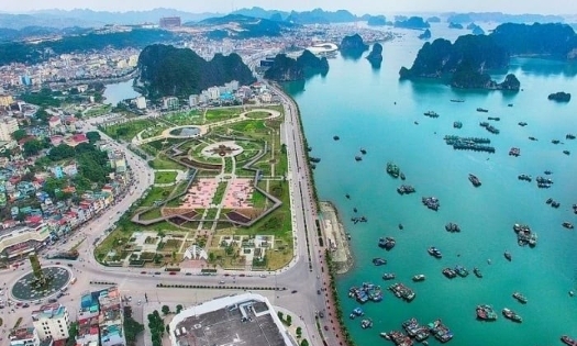A birds-eye view of Van Don island in Quang Ninh Province. Photo: internet
