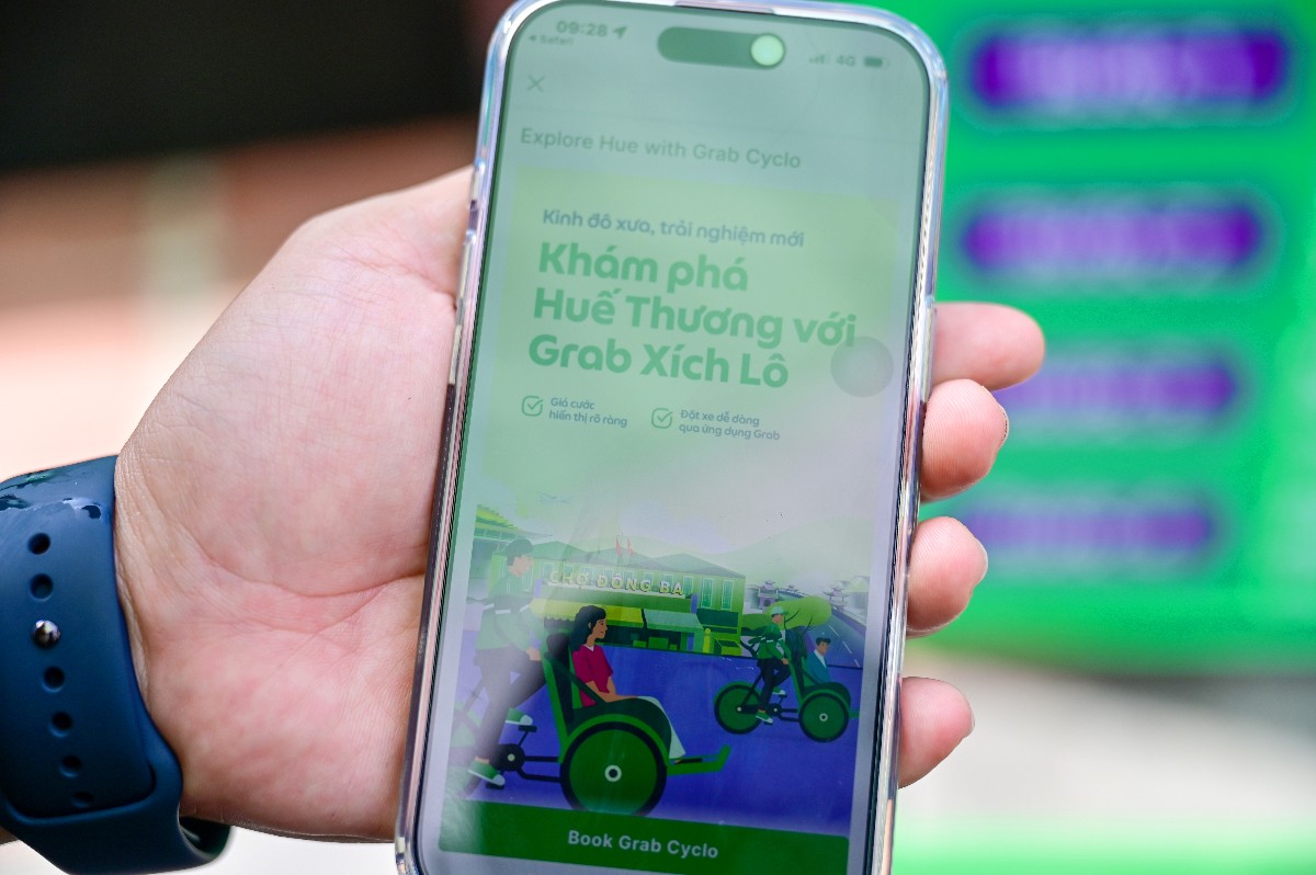 Công nghệ góp phần kết nối các trải nghiệm du lịch tại Huế. Ảnh: Grab.
