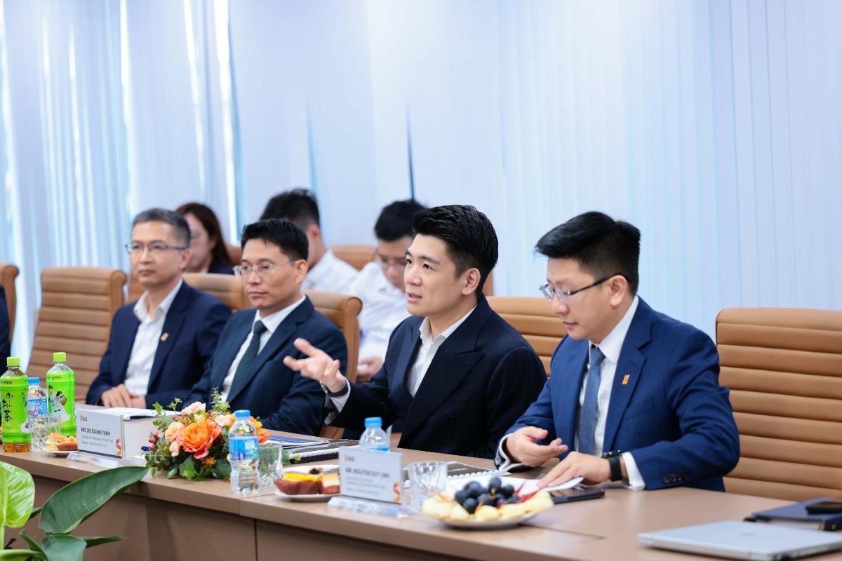 Ông Đỗ Quang Vinh – Chủ tịch HĐQT SHS khẳng định ý nghĩa hợp tác, định hướng đồng hành lâu dài giữa SHS và KIM Việt Nam. Ảnh: SHS.