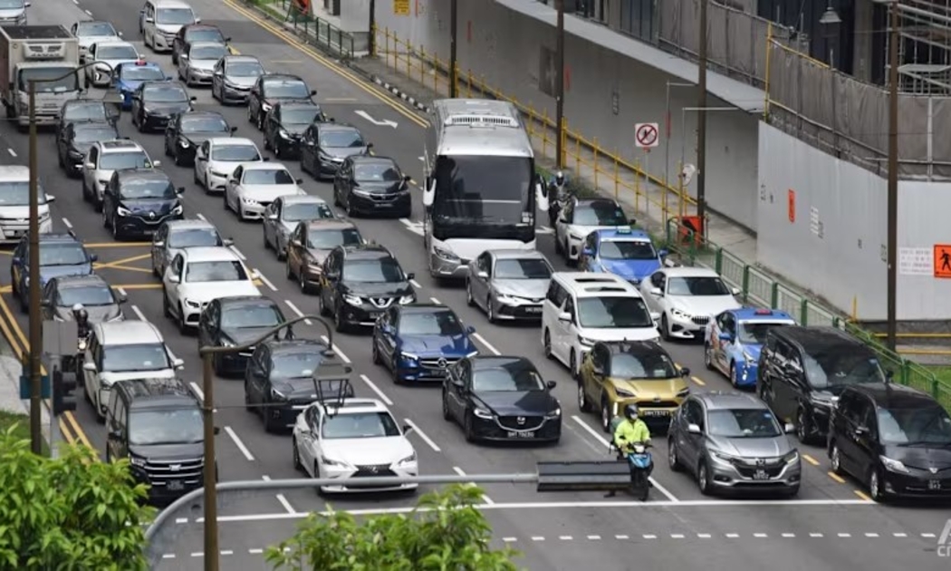 Các phương tiện giao thông tại Singapore. Ảnh: CNA/Syamil Sapari