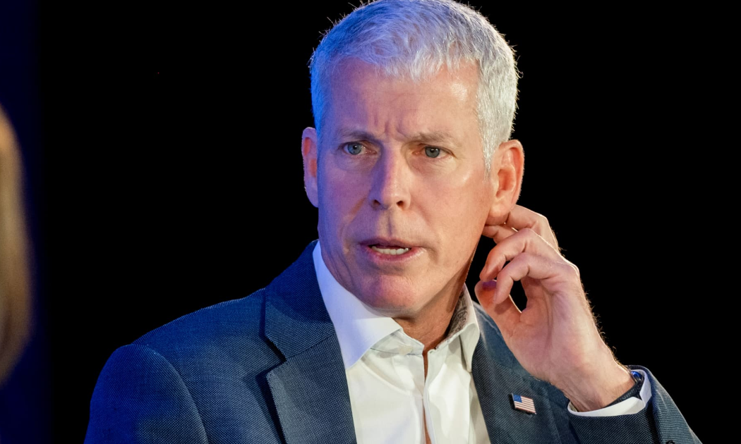Bộ trưởng Năng lượng Mỹ Chris Wright - Ảnh: Reuters