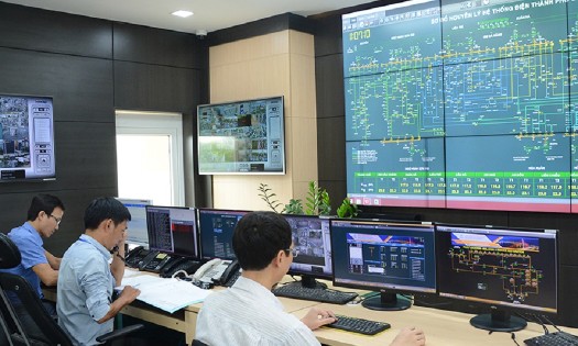 Ứng dụng công nghệ, chuyển đổi số giúp hệ thống điện vận hành an toàn, ổn định. Ảnh minh họa.