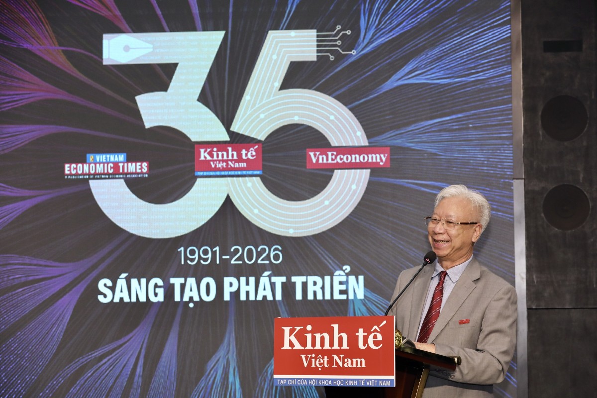 Ông Đào Quang Bính, Phó Chủ tịch Hội đồng Biên tập, Tổng Giám đốc Tạp chí Kinh tế Việt Nam, phát biểu tại Lễ Kỷ niệm. Ảnh: Trí Phong