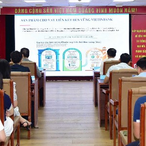 Workshop thu hút sự tham dự của nhiều đại diện doanh nghiệp khu vực phía Bắc cùng các chuyên gia về ESG. Ảnh: VietinBank.