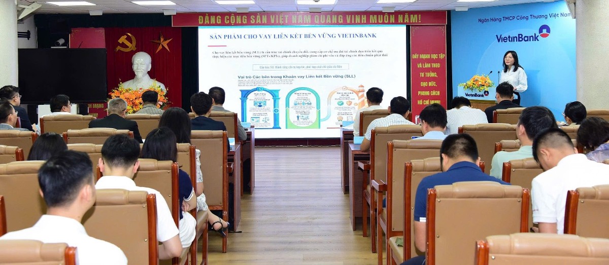 Workshop thu hút sự tham dự của nhiều đại diện doanh nghiệp khu vực phía Bắc cùng các chuyên gia về ESG. Ảnh: VietinBank.