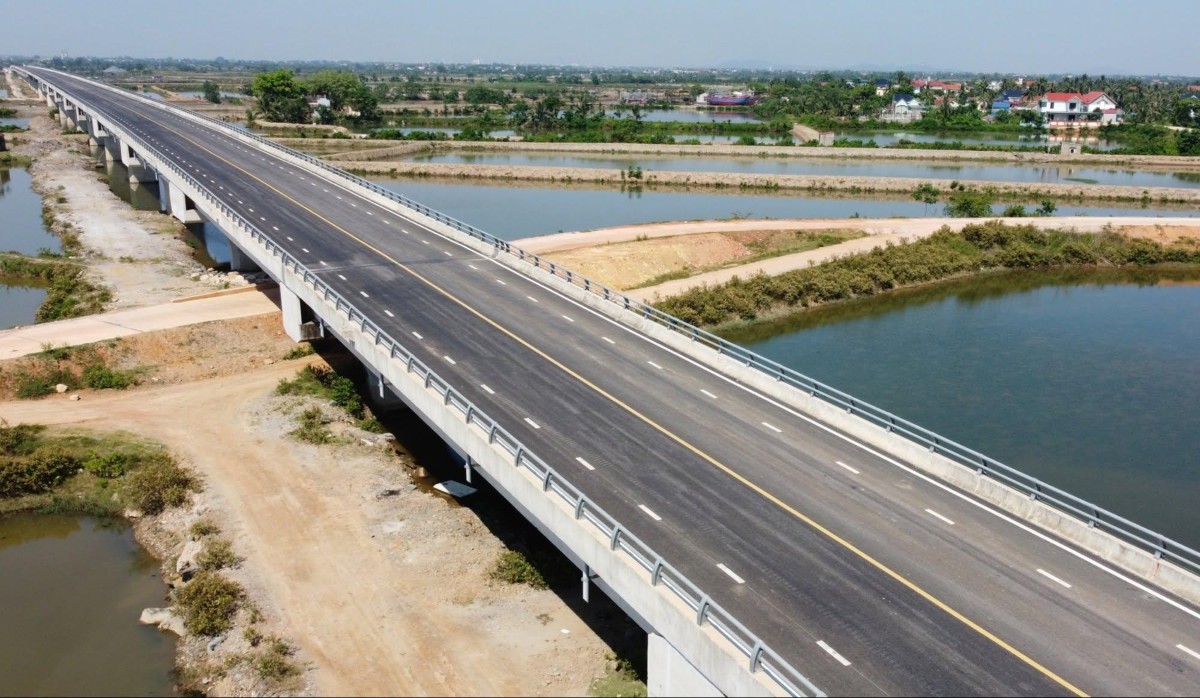 Nhiều tuyến đường đang thi công