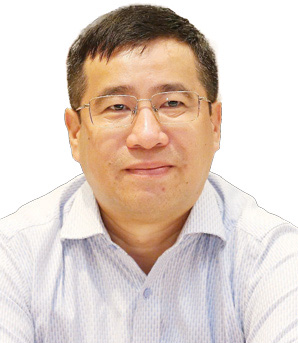 Mr. Vu Sy Kien, Deputy Director of the Department of Land Administration at the Ministry of Agriculture and Environment