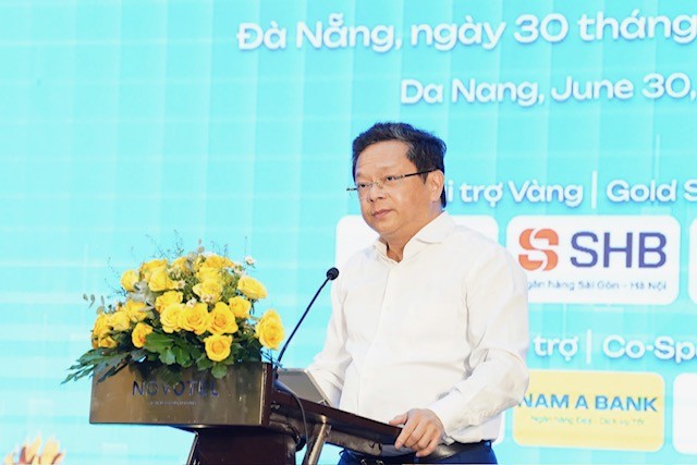 TS Nguyễn Đức Hiển, Phó trưởng Ban Chính sách và Chiến lược Trung ương, phát biểu tại hội thảo.