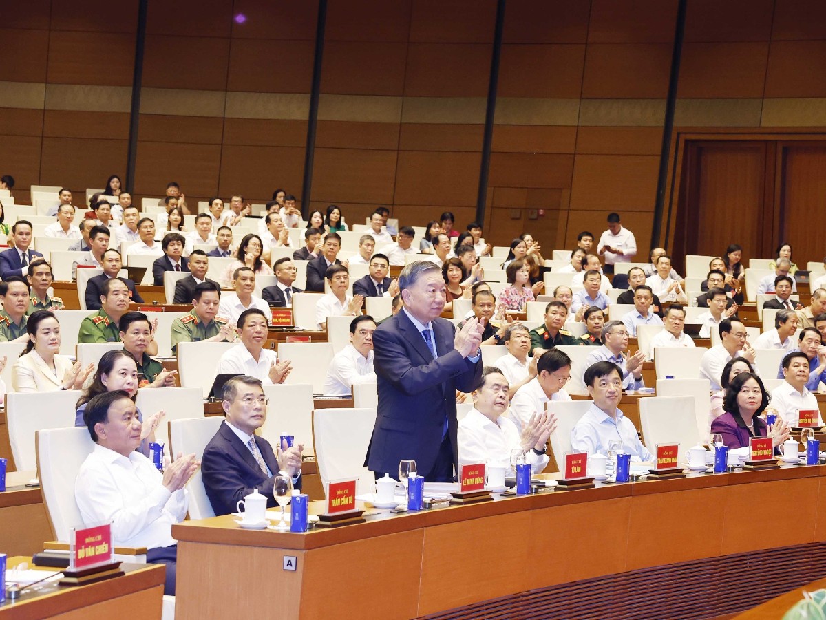 Tổng Bí thư, Chủ tịch nước Tô Lâm tại Hội nghị toàn quốc nghiên cứu, học tập, quán triệt và triển khai thực hiện Nghị quyết số 10-NQ/TW về phát triển kinh tế có vốn đầu tư nước ngoài. Ảnh: TTXVN.