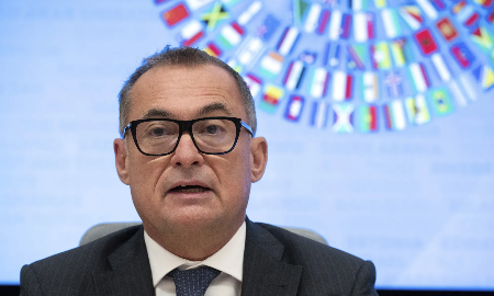 Quan chức ECB: Lạm phát sẽ không giảm nhanh