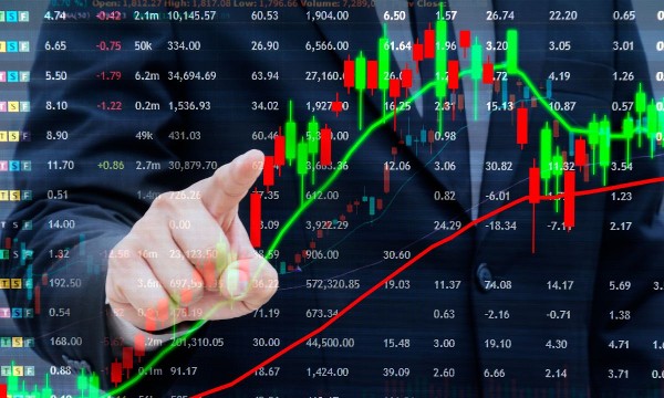 Đề xuất đại diện pháp luật công ty chứng khoán phải có chứng chỉ hành nghề