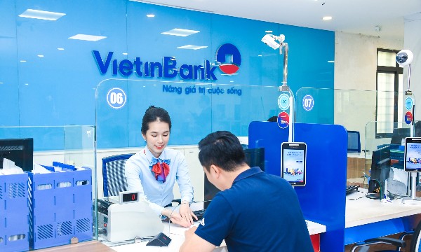 VietinBank 3 năm liên tiếp ghi tên trong Top đầu doanh nghiệp lớn nhất Đông Nam Á