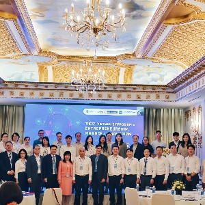 Hội thảo Quốc tế về Khởi nghiệp, Tài chính và Đổi mới sáng tạo Việt Nam lần thứ V thu hút sự đông đảo của các chuyên gia quốc tế, với nhiều phiên thảo luận theo cả hình thức online và offline.
