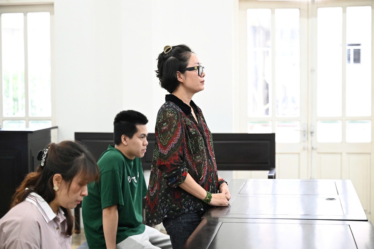 Các bị cáo tại tòa. Ảnh: Như Nguyệt.