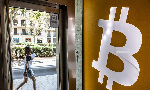Giá bitcoin trượt xuống mức thấp nhất gần 2 năm