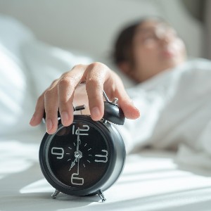 Đồng hồ sinh học không chỉ kiểm soát giấc ngủ mà còn ảnh hưởng đến biểu hiện gen.