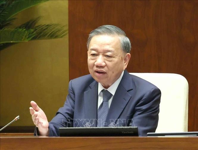 Tổng Bí thư, Chủ tịch nước Tô Lâm, Trưởng Ban Chỉ đạo Trung ương về phát triển khoa học, công nghệ, đổi mới sáng tạo và chuyển đổi số phát biểu. Ảnh: TTXVN.